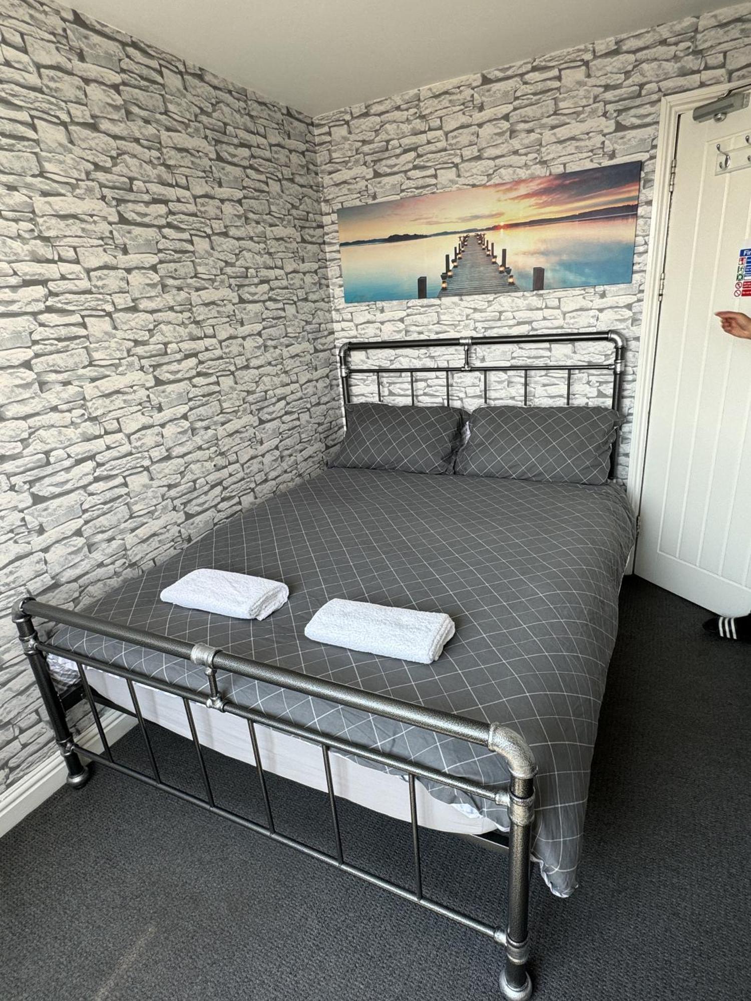 Shore Lodge New Quay Eksteriør billede